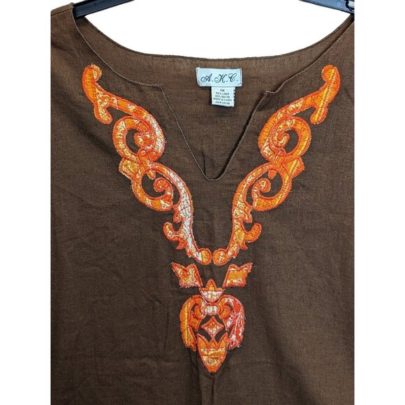 AKC Women Plus size 1X Embellished Southwestern Aztec Side Slit Linen Blend Top - Picture 3 of 12